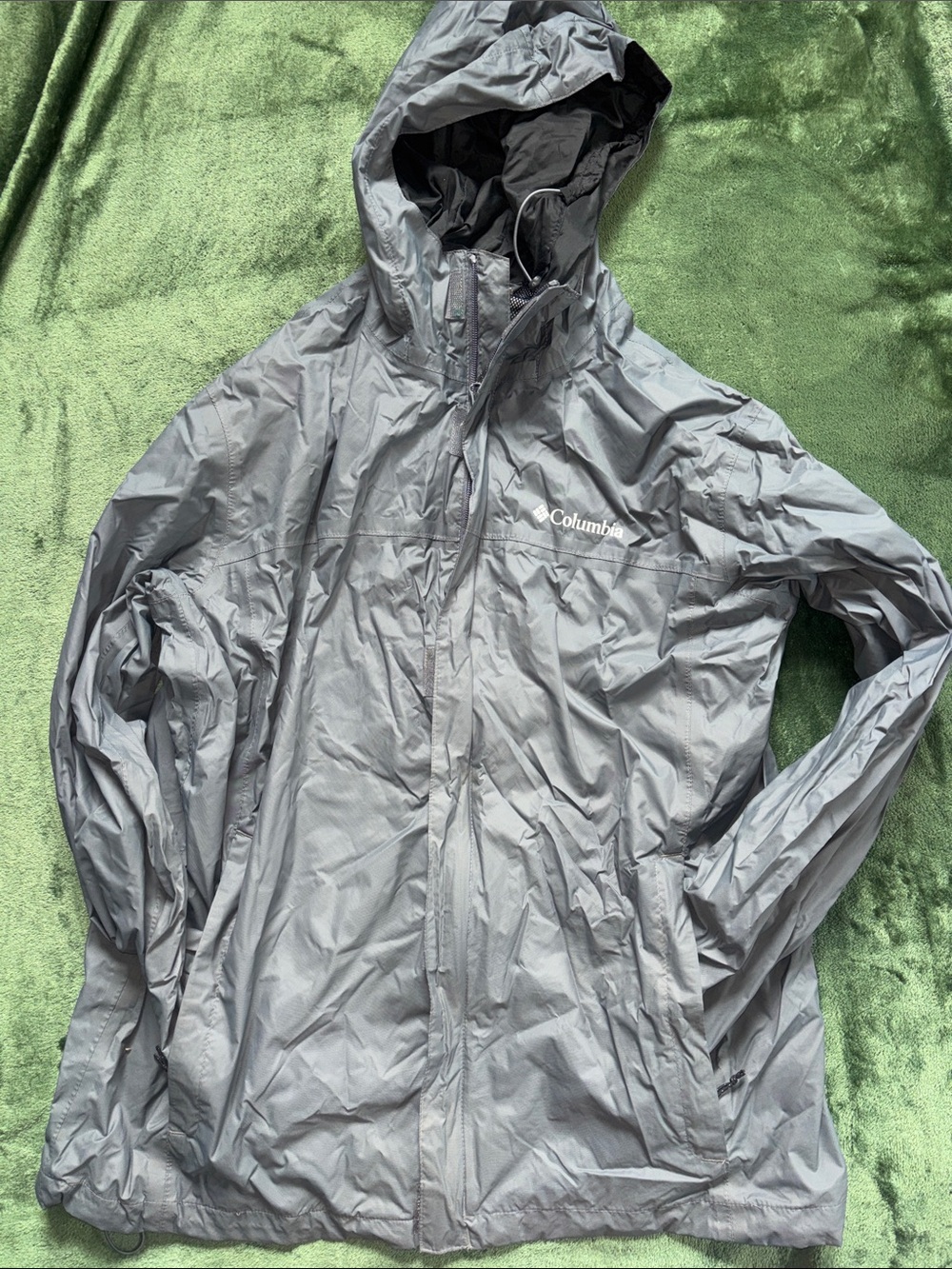 Columbia Men's Light Gray Hooded Raincoat